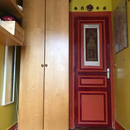 Charming Flat In Belleville Apartment